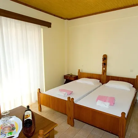 Aparthotel Miami Loutra Edipsou (Evia)
