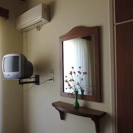 Miami Appart hôtel Loutra Edipsou (Evia)