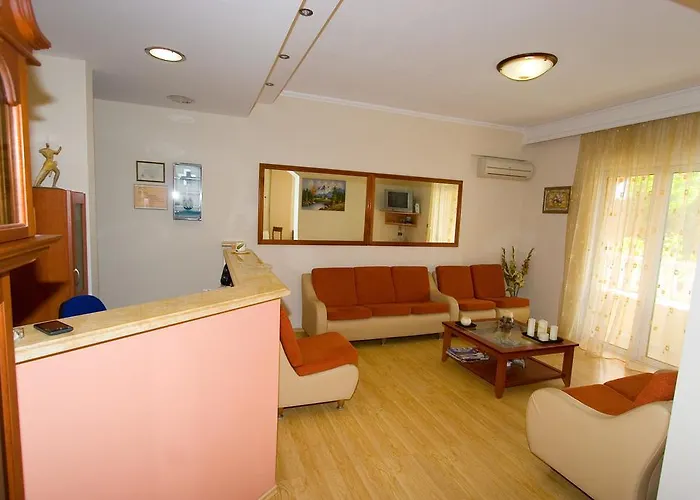 Aparthotel Miami Loutra Edipsou (Evia)